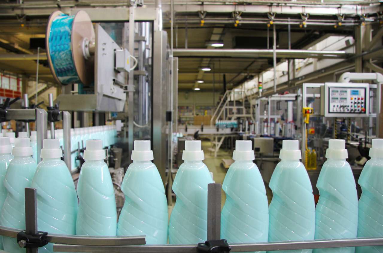 liquid detergent on automated production line