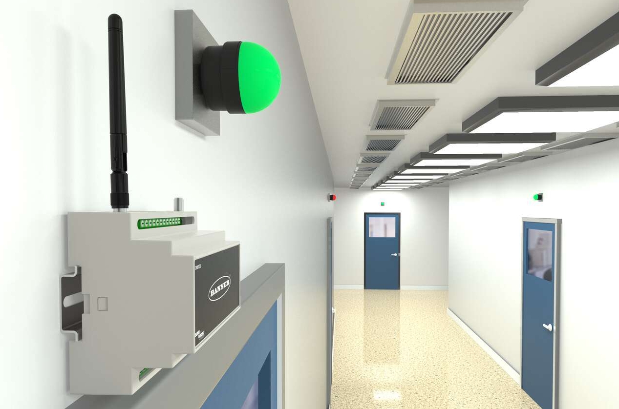 dxm100-k70-cleanroom-hallway