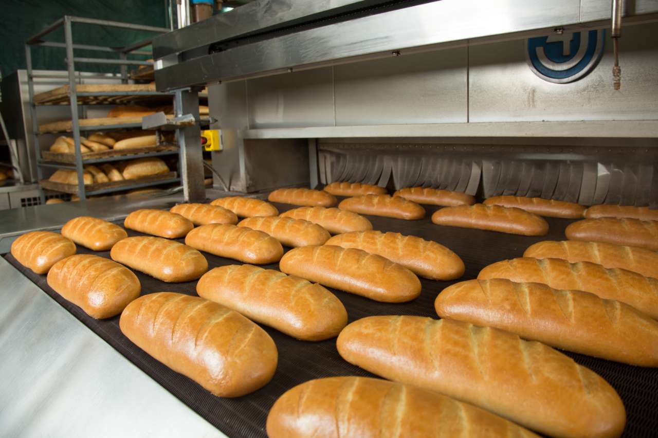loaves of bread 