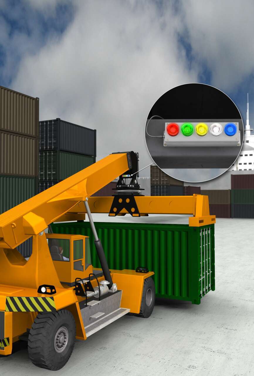 Reach Stacker Status